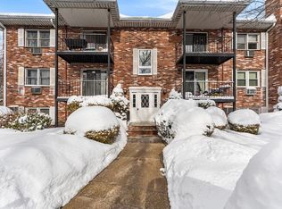 19 Pine St Unit K, Canton, MA 02021