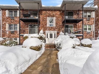 19 Pine St Unit K, Canton, MA, 02021