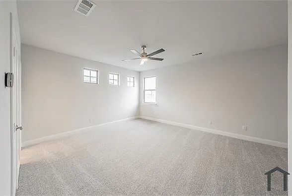 9709 Thorncrown Ln — Photo 16