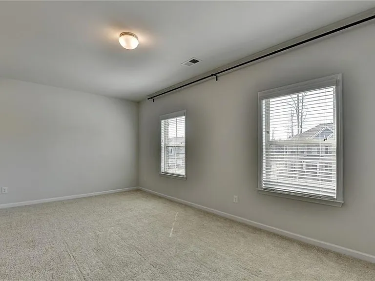7410 Ansley View Ln — Photo 49