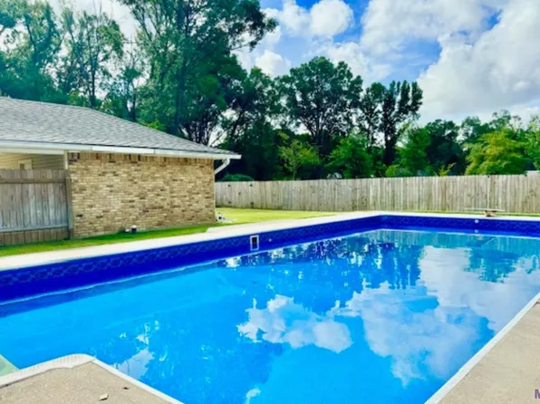 15736 Firewood Dr, Baton Rouge, LA 70816