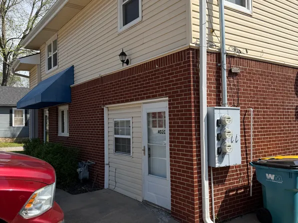 402 N Webster St Unit C, Spring Hill, KS 66083