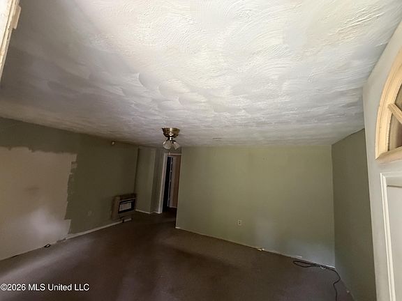 5th image of 203 Tulsa St