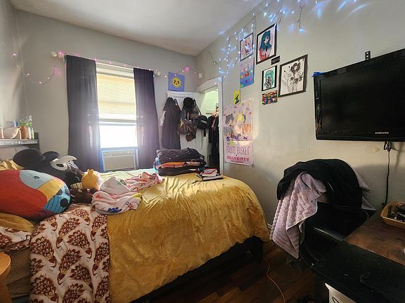 5th image of 4911 N Saint Louis Ave APT 3