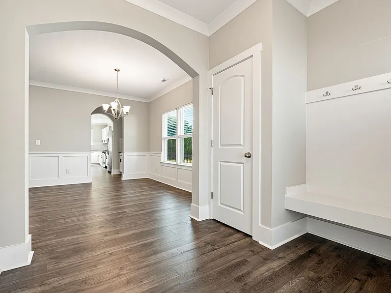 220 Curling Creek Dr — Photo 2