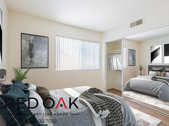 3rd image of 326 S Westlake Ave APT 105