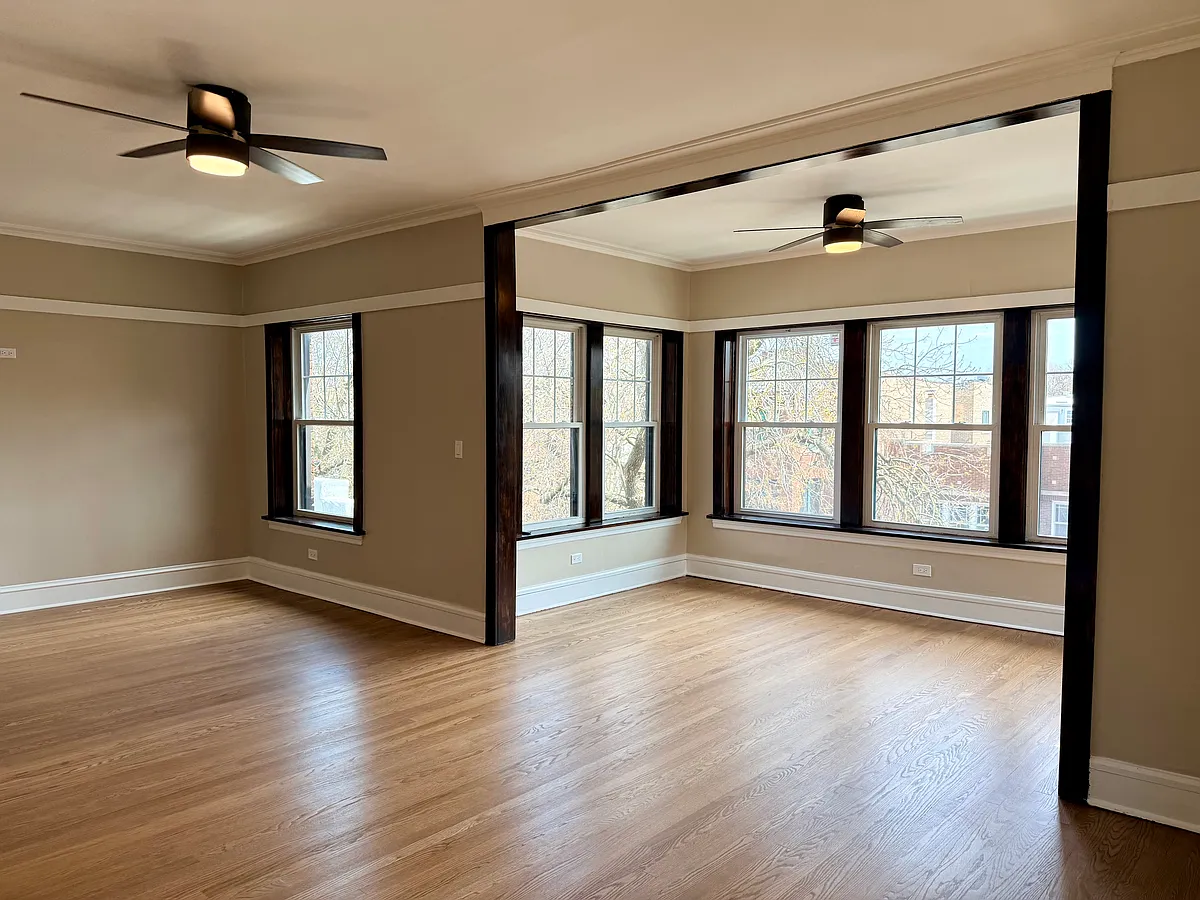 Living Room & Front Sunroom - 4842 N Talman Ave #3