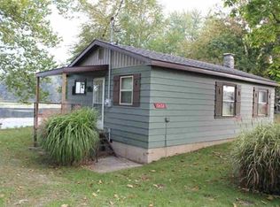 5472 W Swan Ct, Claypool, IN 46510