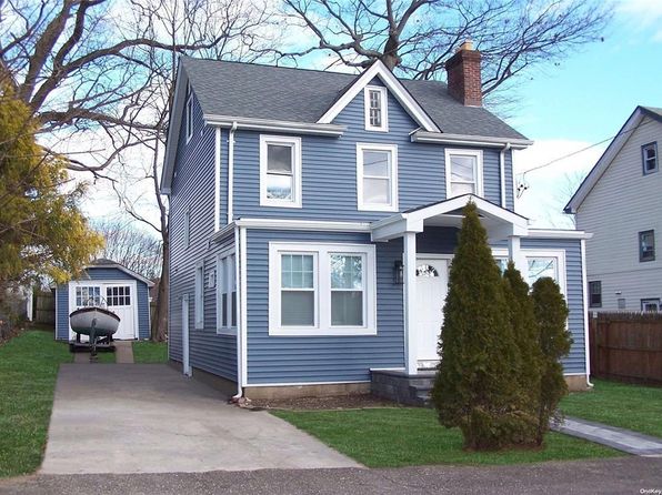 26 Highview ave, Huntington Station, NY 11746