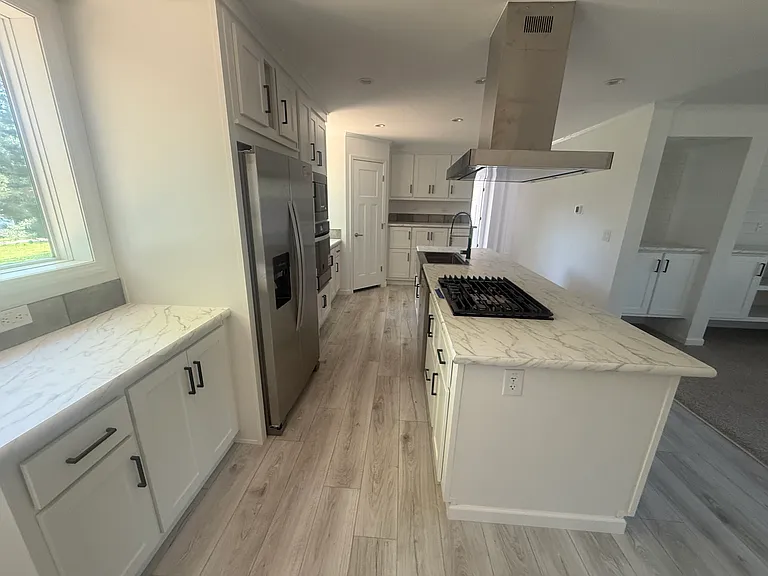 65 Forest Manor Rd — Photo 5