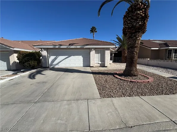 270 Grand Teton Dr, Henderson, NV 89074