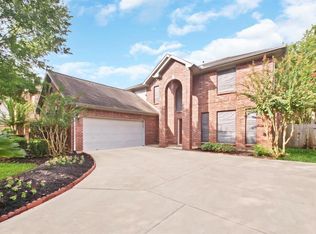 506 Crestridge Dr, Sugar Land, TX 77479