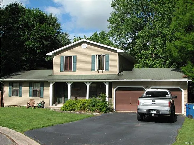 6 Cypress St photo 1