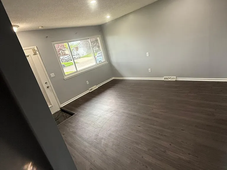 6042 Highview St — Photo 15