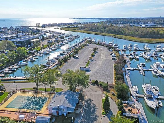 2nd image of 130 Duck Island Lndg #130