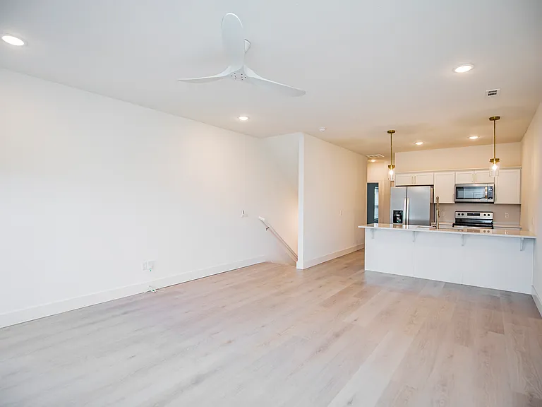 2630 Livingston Sq #1.0 — Photo 12