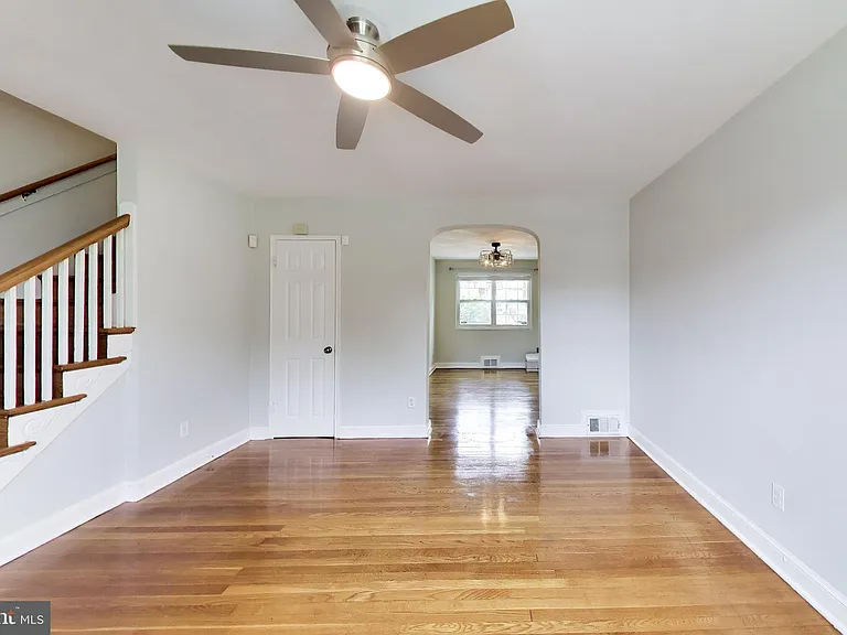 640 Chesapeake St SE — Photo 4