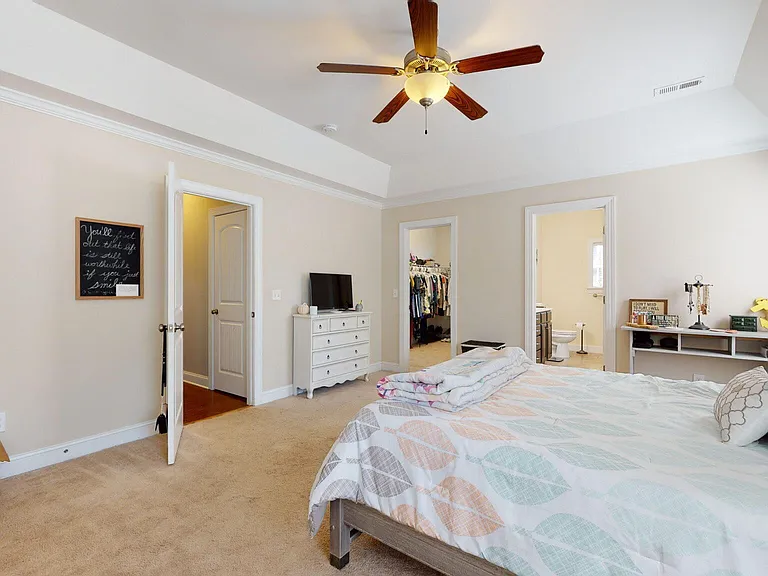 505 Pinehurst Cir — Photo 36