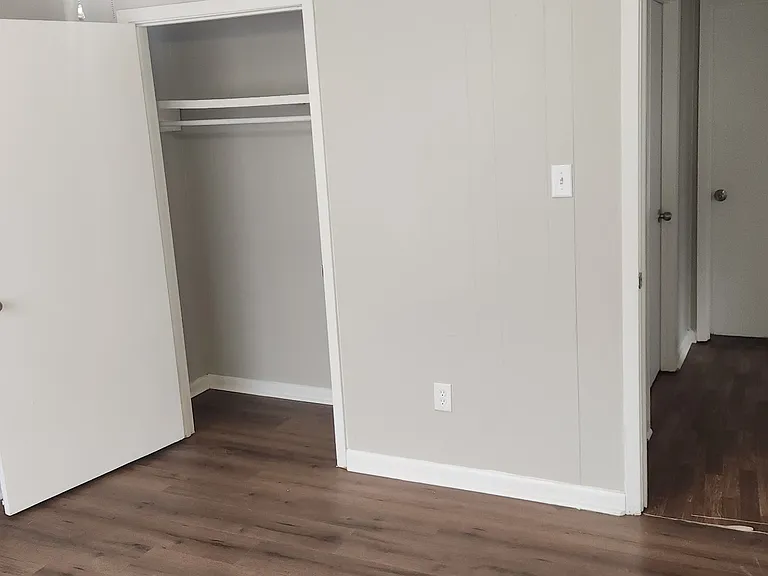 245 Reed Ave #B — Photo 4