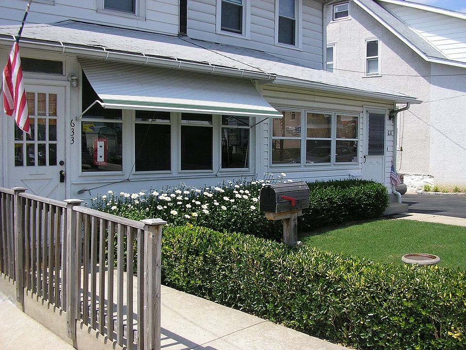 Front of house 2
