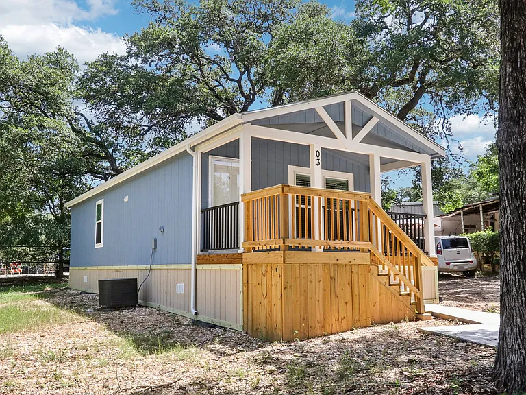 Woodview — Photo 45