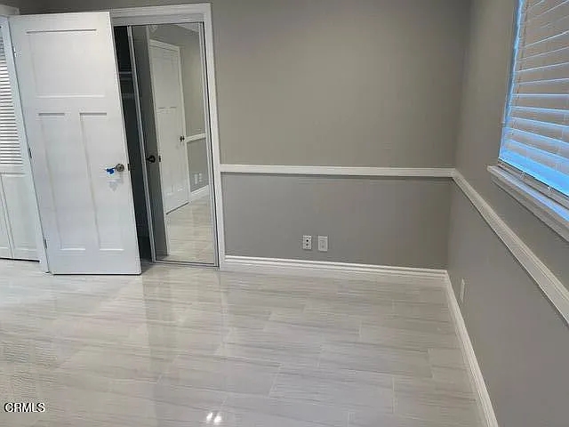 2589 Bayshore Ave — Photo 8