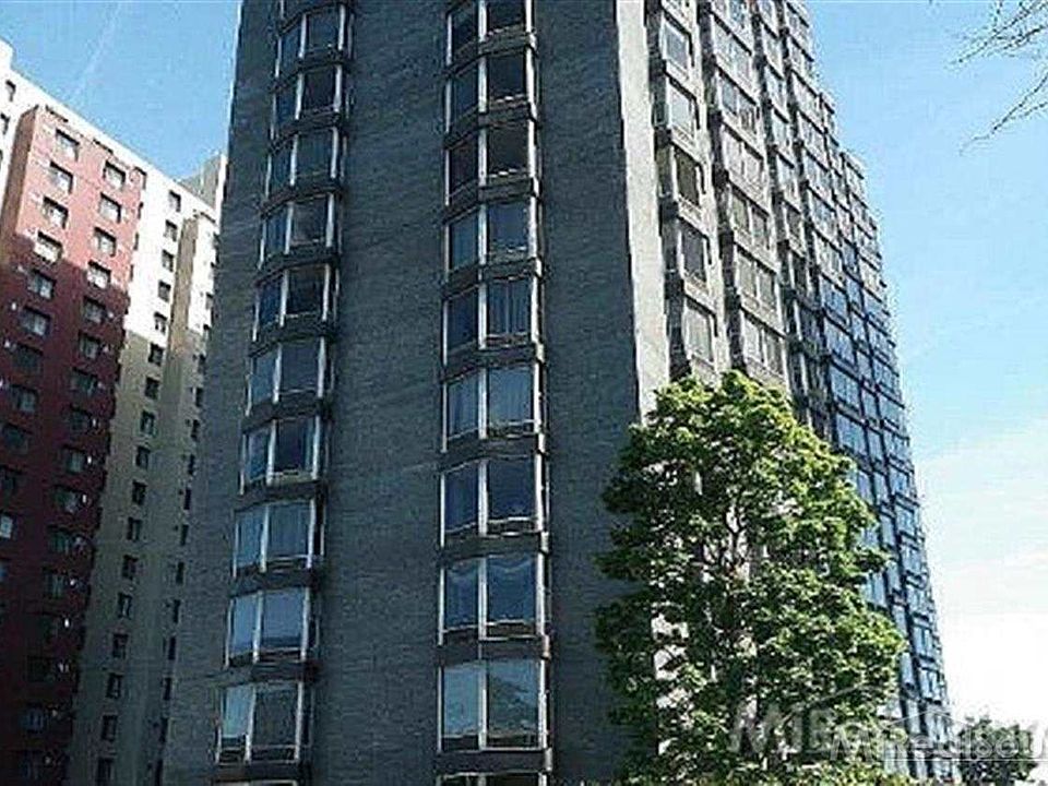 1st image of 8200 E Jefferson #102