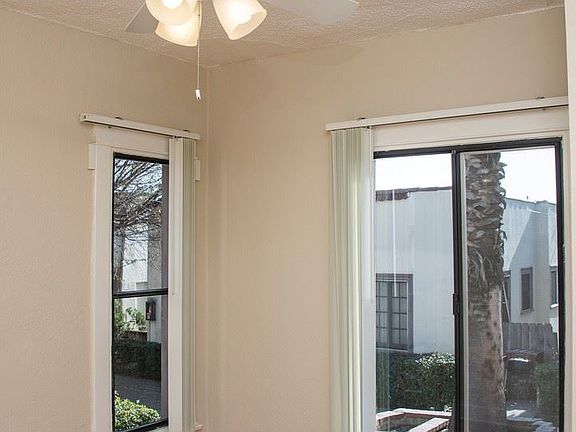 5th image of 1109 N Lake Ave APT 7