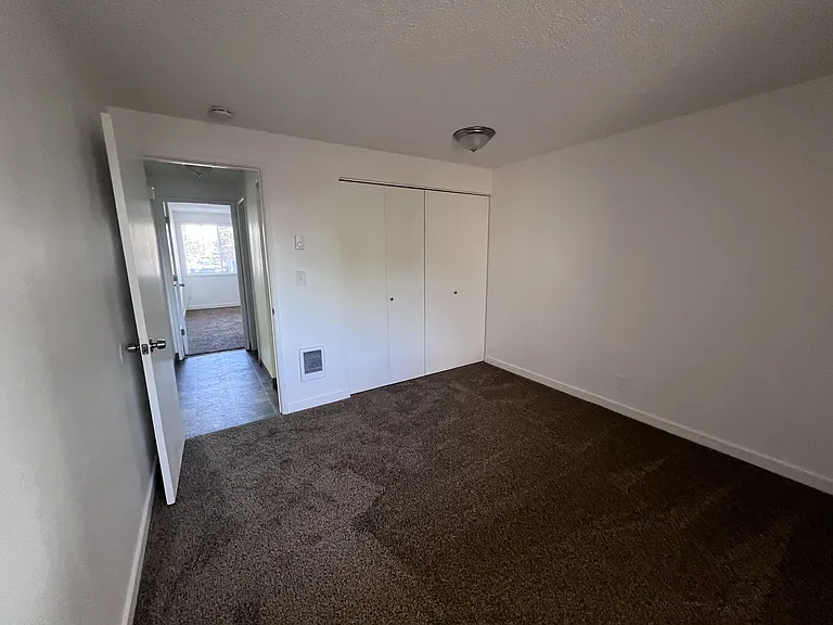 3472-3482 Hadley St NE — Photo 3