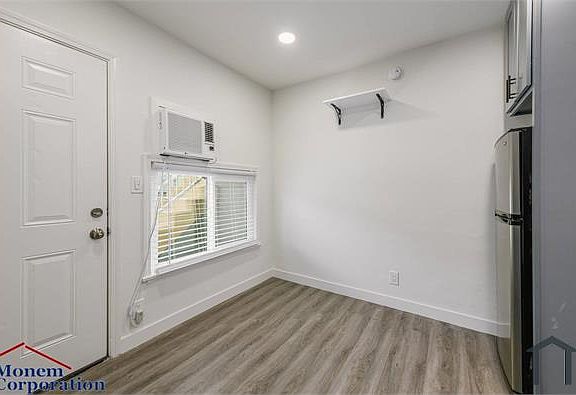 5th image of 6165 Coldwater Canyon Ave APT 8