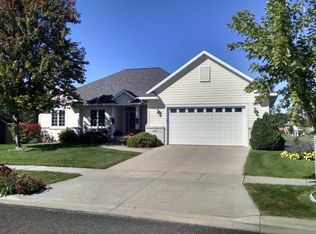 1025 Streblow St, Onalaska, WI 54650