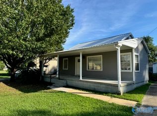 6 Peachtree St, Gadsden, AL 35904