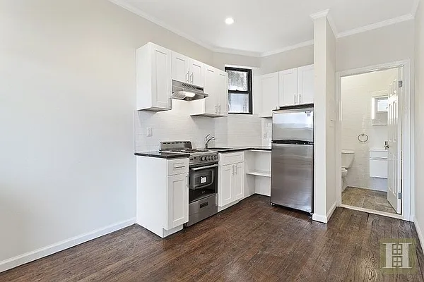 Rented by Halstead Real Estate | media 17