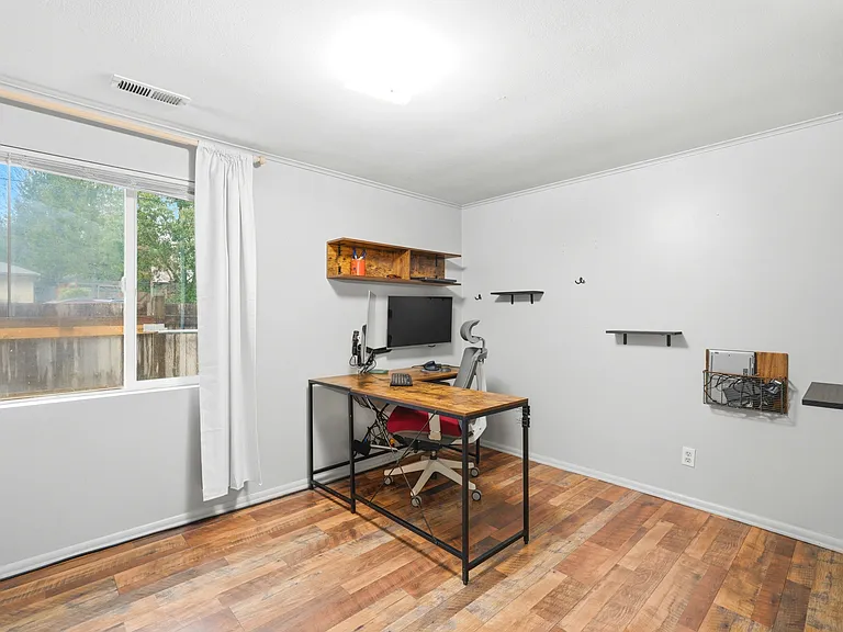 5706 242nd St SW — Photo 13