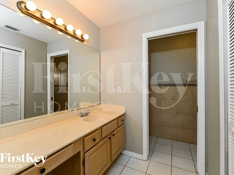 18557 Wisteria Rd — Photo 11
