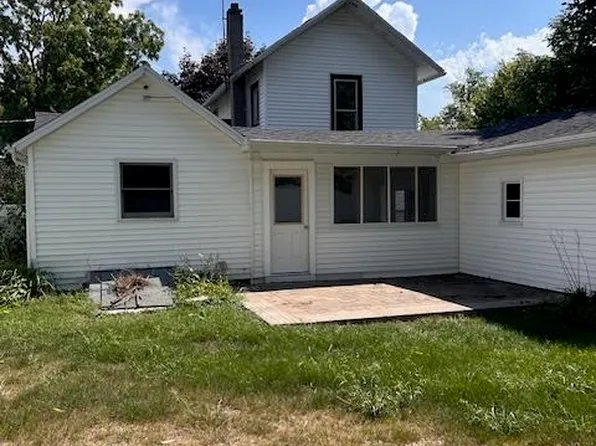 125 Maple St, Evansville, WI 53536