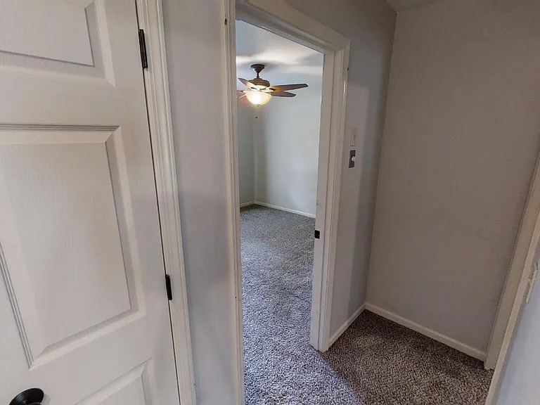 11124 N Harrison St — Photo 15