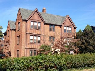 2325 Avenham Ave SW APT 1, Roanoke, VA 24014