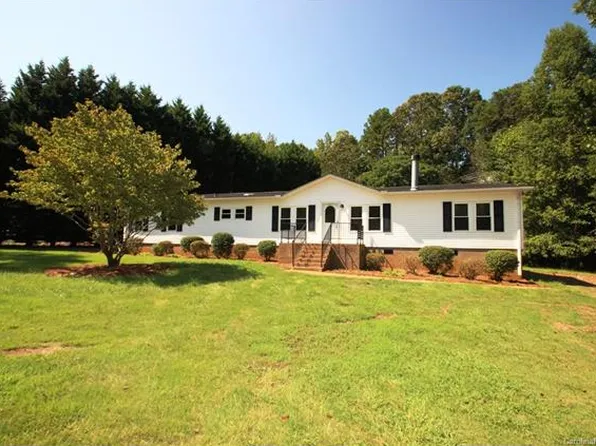 615 Villa Woods Dr, Salisbury, NC 28146