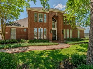 5065 Shadow Ln, Beaumont, TX 77706