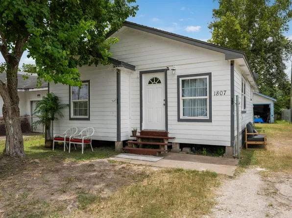 1807 Nashby St, La Marque, TX 77568