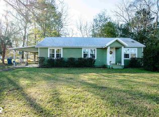 13265 Main St, Elberta, AL 36530