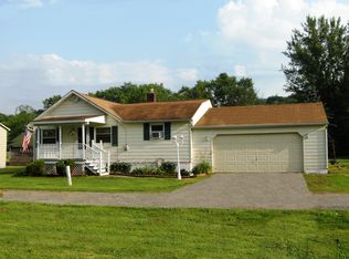 205 S Circle Dr, New Brighton, PA 15066