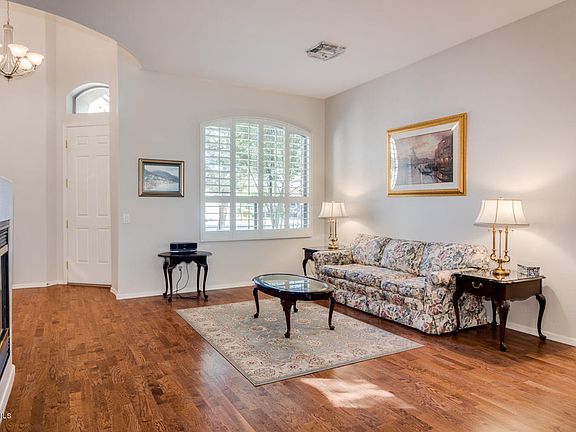 3rd image of 9637 E Arrowvale Dr