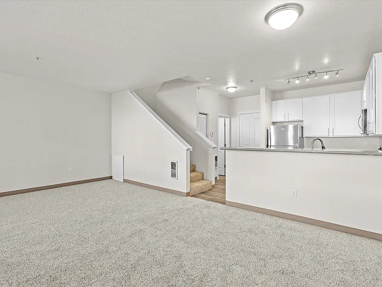 Chinook Way Apartments — Photo 84
