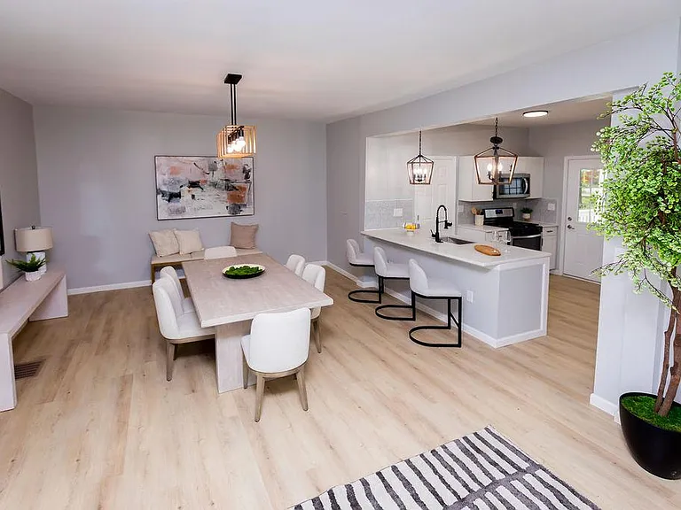 548 Fairwood Ave — Photo 4