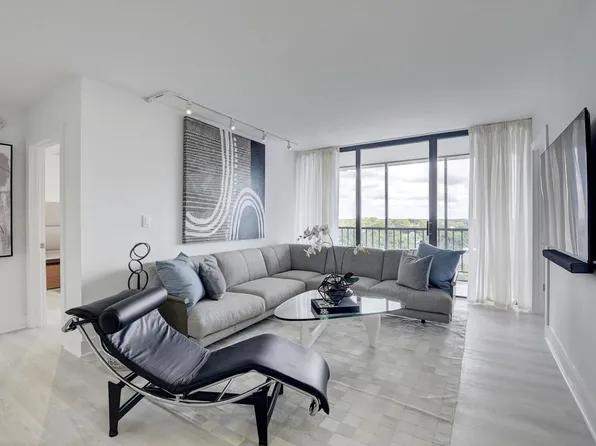 6875 Willow Wood Drive #2083, Boca Raton, FL 33434