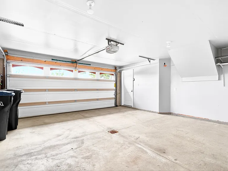 108 Noble Woods Dr — Photo 10