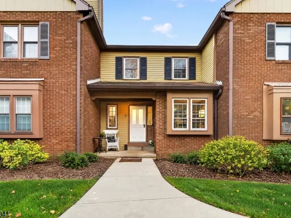 36 Oriole Dr, Allamuchy Twp., NJ 07840