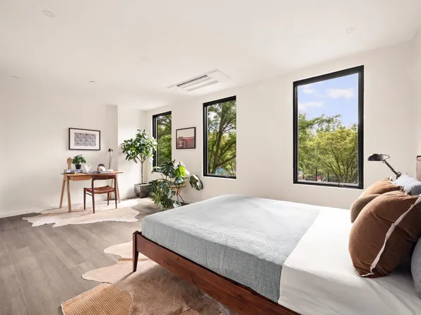 345 Warren Street image 7 of 11